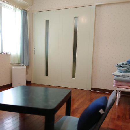 Guesthouse Seaglass Itoman Extérieur photo